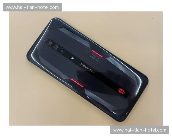 CSGO红框技巧解析:如何通过精准框选提升击杀效率与游戏体验 CSGO红框技巧解析:如何通过精准框选提升击杀效率与游戏体验